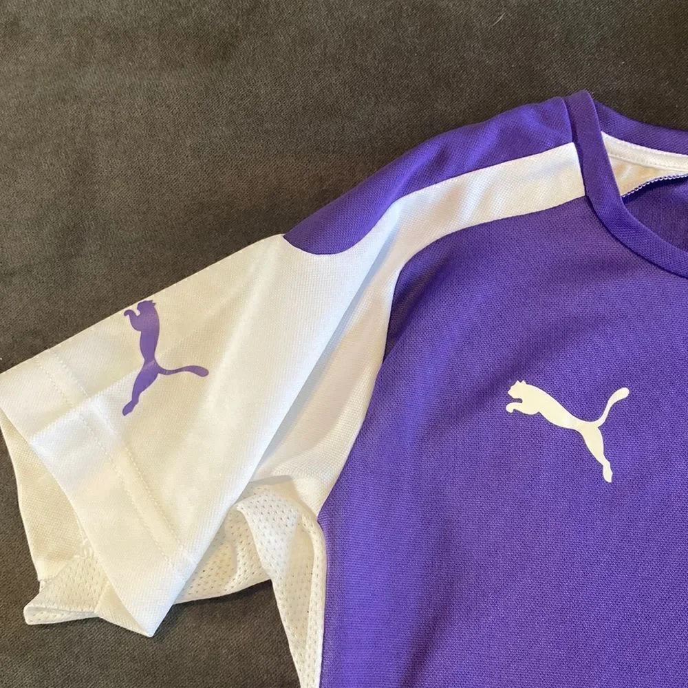 Girls Puma Purple and White T-Shirt Size Youth M NWT
